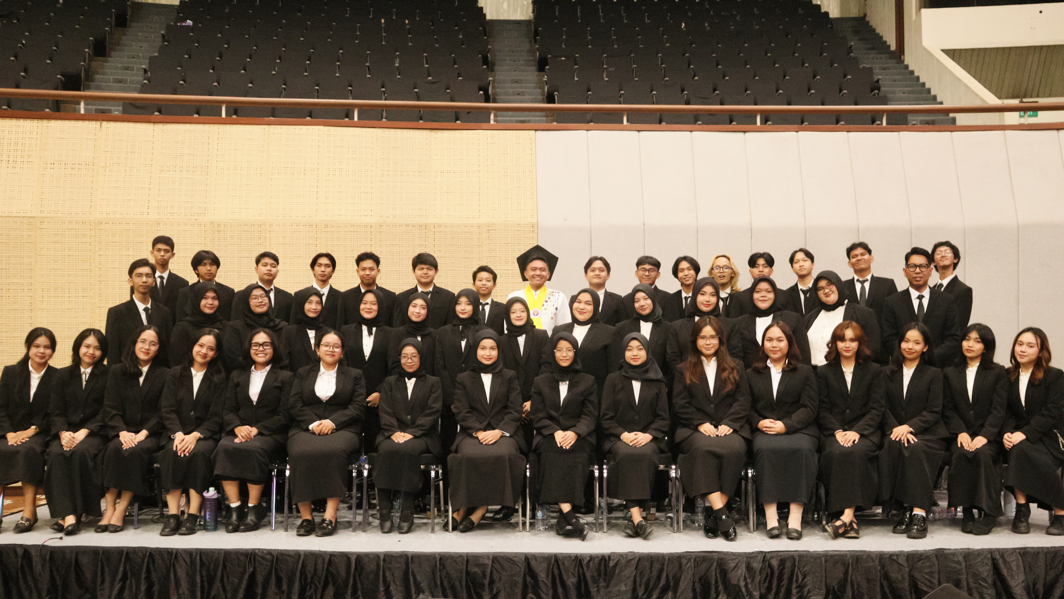 Wisuda Diploma Tiga, Sarjana, Profesi, Magister, dan Doktor Universitas Gunadarma