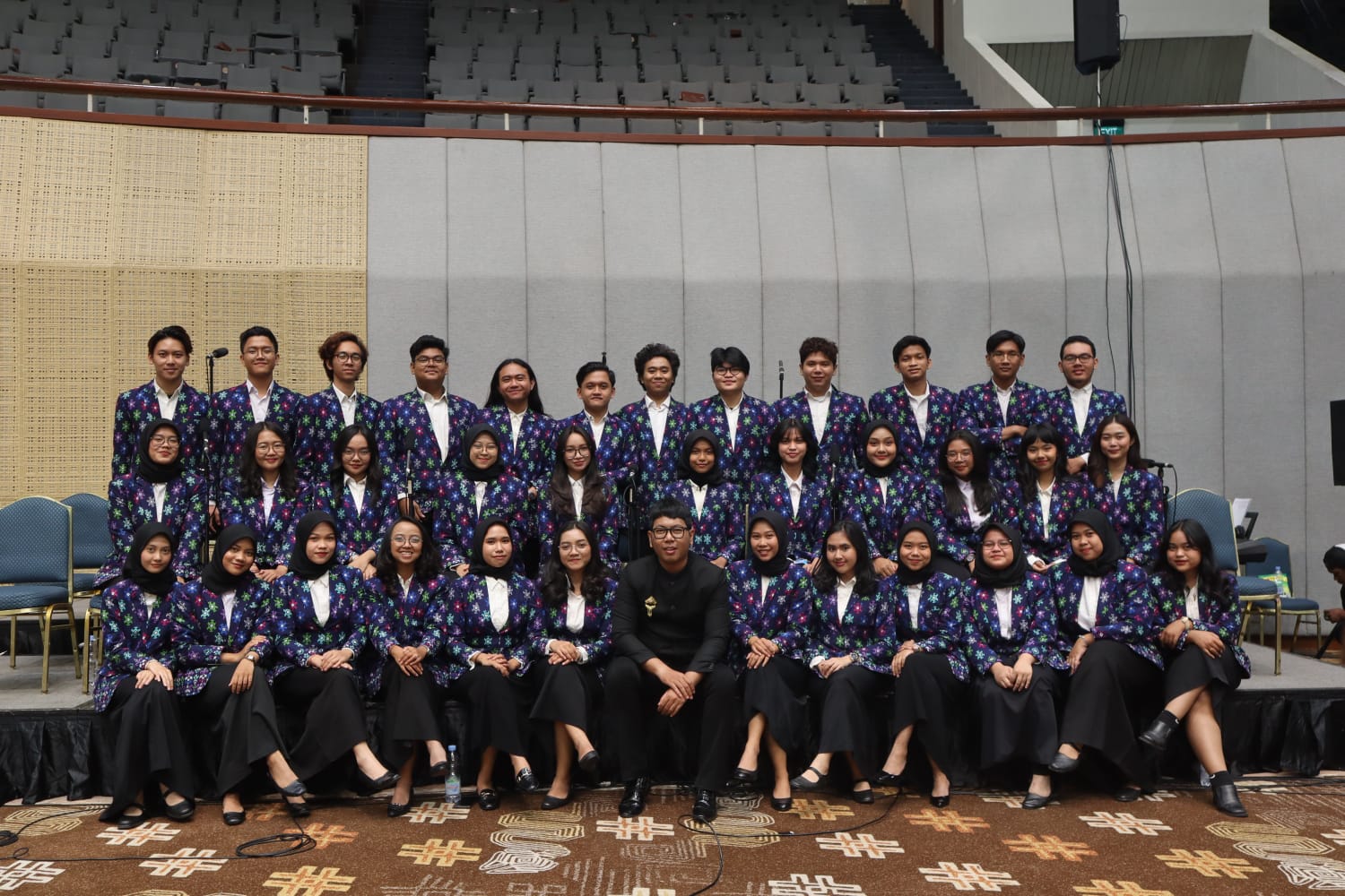 Wisuda Diploma Tiga, Sarjana, Magister dan Doktor Universitas Gunadarma